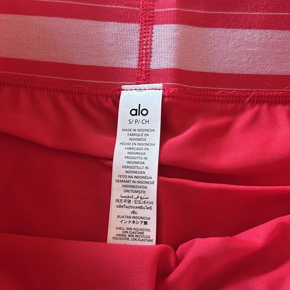 NWT Alo yoga match point skirt candy red